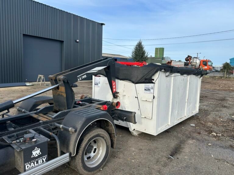 Js-location-benne-76 - Comment louer une benne à métaux pour recycler efficacement, garantir la traçabilité et réduire vos coûts en 2025 ? - Featured Image 1