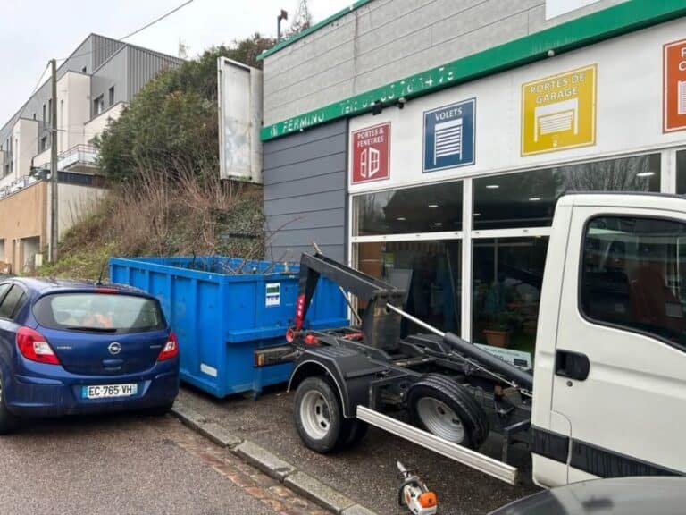 Js-location-benne-76 - Comment louer mon camion ampliroll rapidement et économiquement en 2025 ? - Featured Image 1