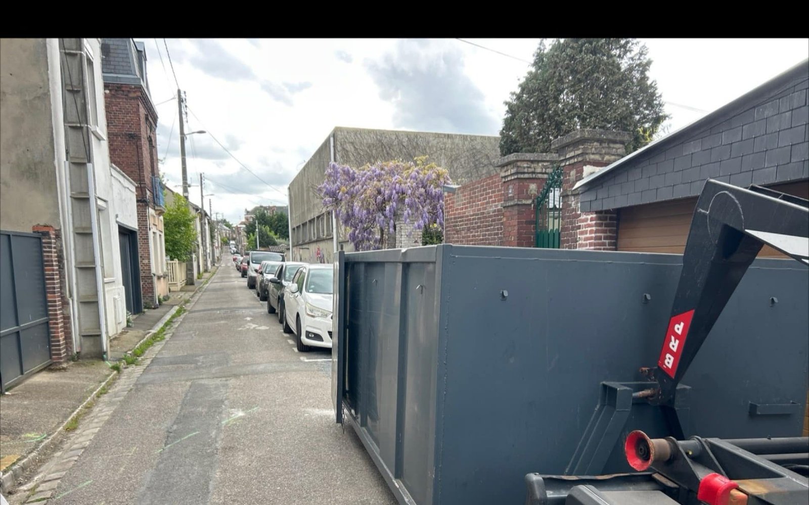 Benne Ampliroll Disponible pour Location à Rouen DIB 14 m³